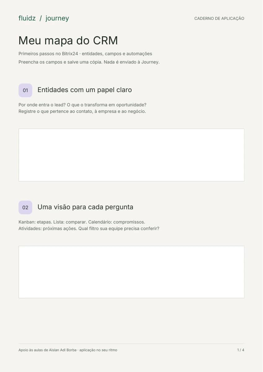 Primeira página do caderno de aplicação Meu mapa do CRM, com as seções Entidades com um papel claro e Uma visão para cada pergunta e espaços para preencher